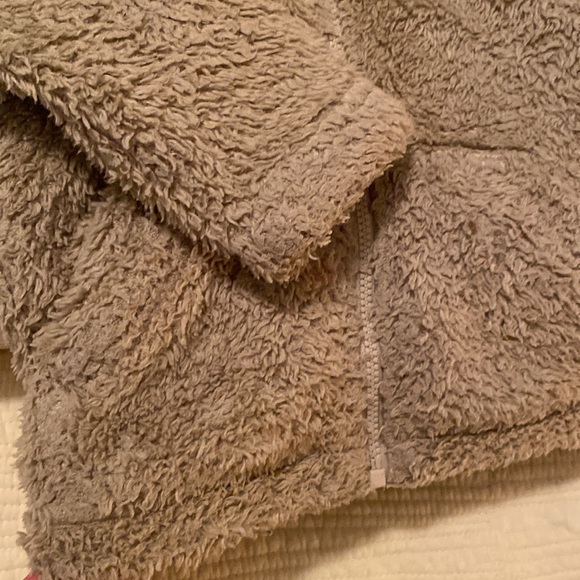 Patagonia baby Furry Friends hoodie - Picture 5 of 10